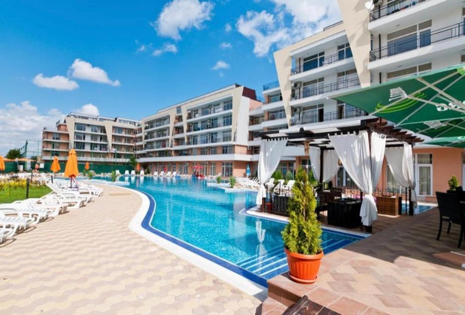 Grand Kamelia Apartments Σάνι Μπιτς Εξωτερικό φωτογραφία